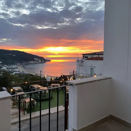 Dimora Nettuno Apartmán *